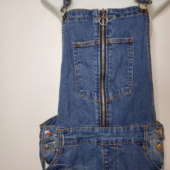 Almost Famous Shortall Size 9 Overalls Women's Distressed Zipper Front - Picture 2 of 10